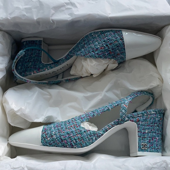 CHANEL Shoes - Chanel Tweed Turquoise Slingbacks